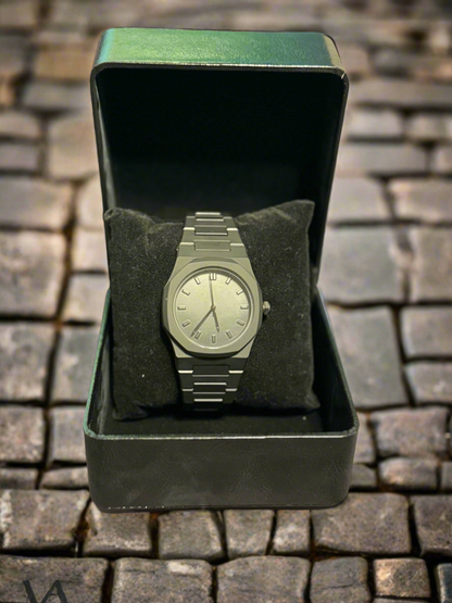 Noir- A Midnight Eclipse Original