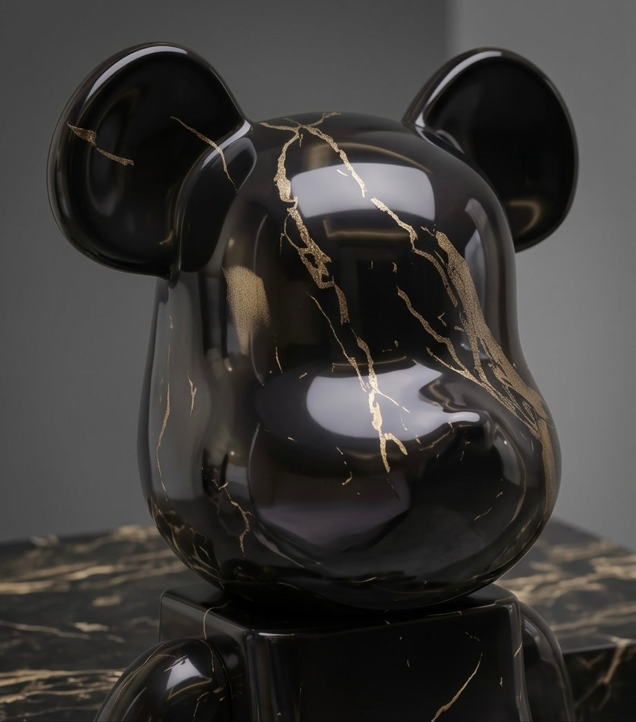 Obsidian Aurum Bear - Midnight Eclipse