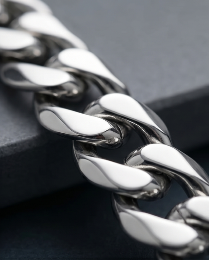 Midnight Sterling Chain - Midnight Eclipse